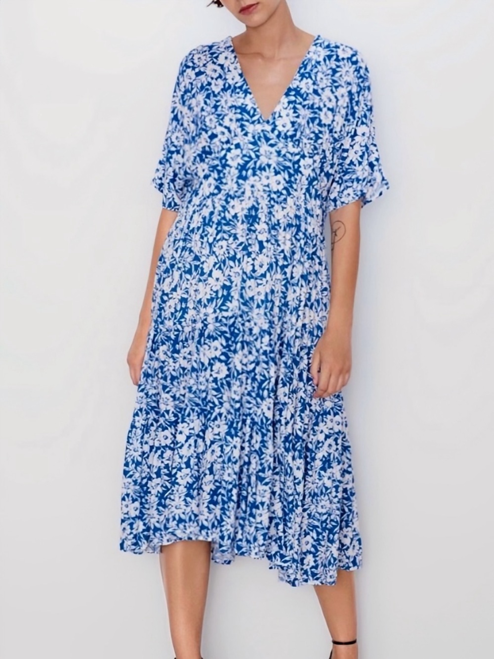 Zara Blue & White Floral Dolman Sleeve A-Line Tiered Skirt Midi Dress Size XS